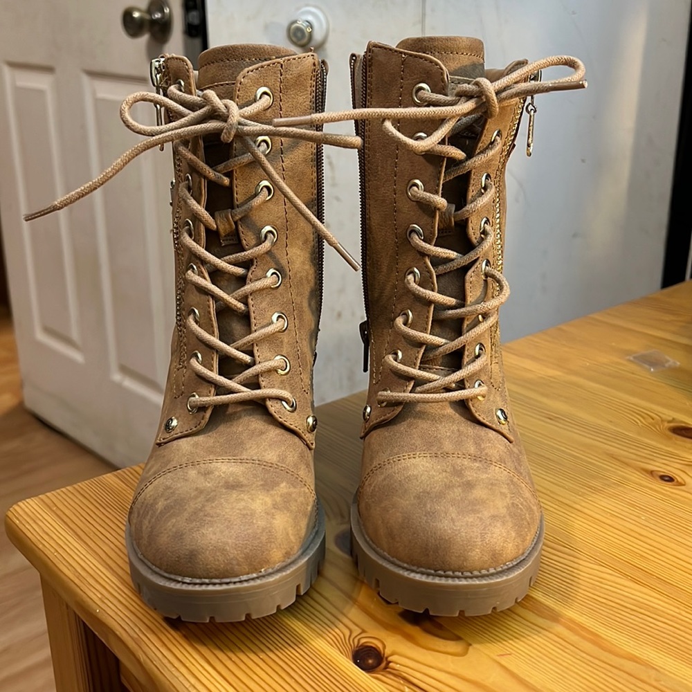 gbg combat boots